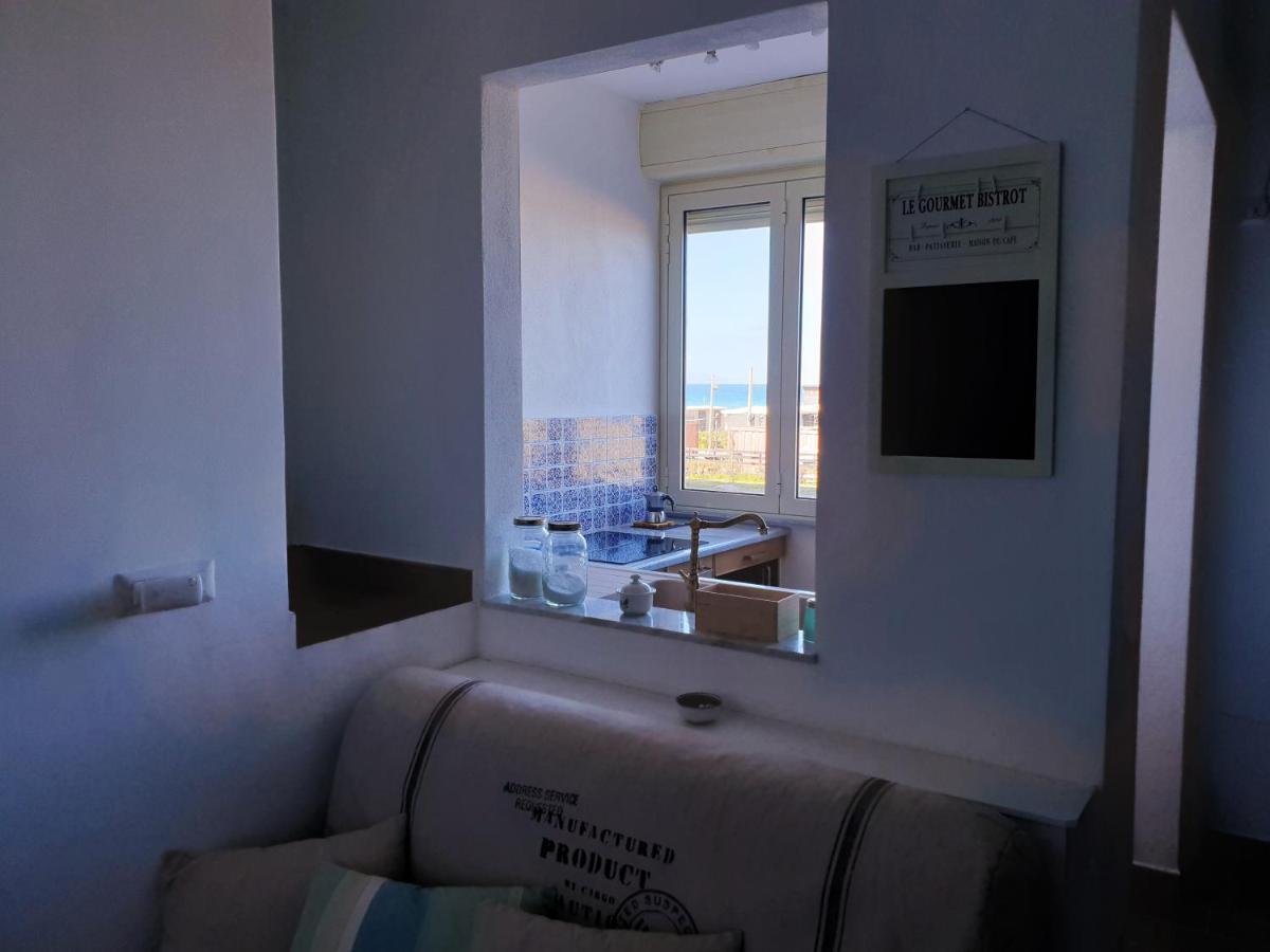 Fronte Mare A Venetico Apartment Exterior photo